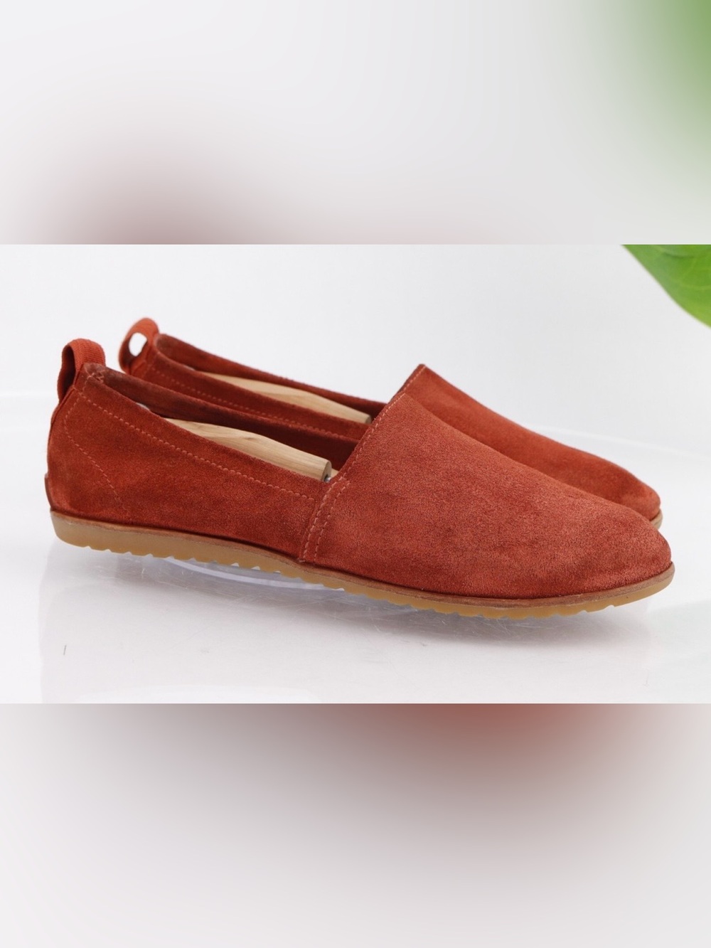 Sorel Women’s Rust Suede Slip-On Loafers Size 7.5